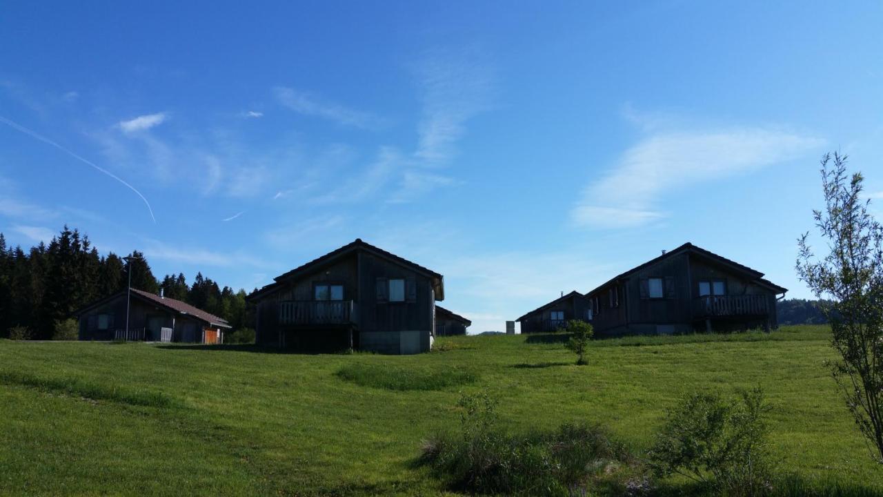 Chalets De Tremontagne 3 Etoiles Nanchez Exterior foto